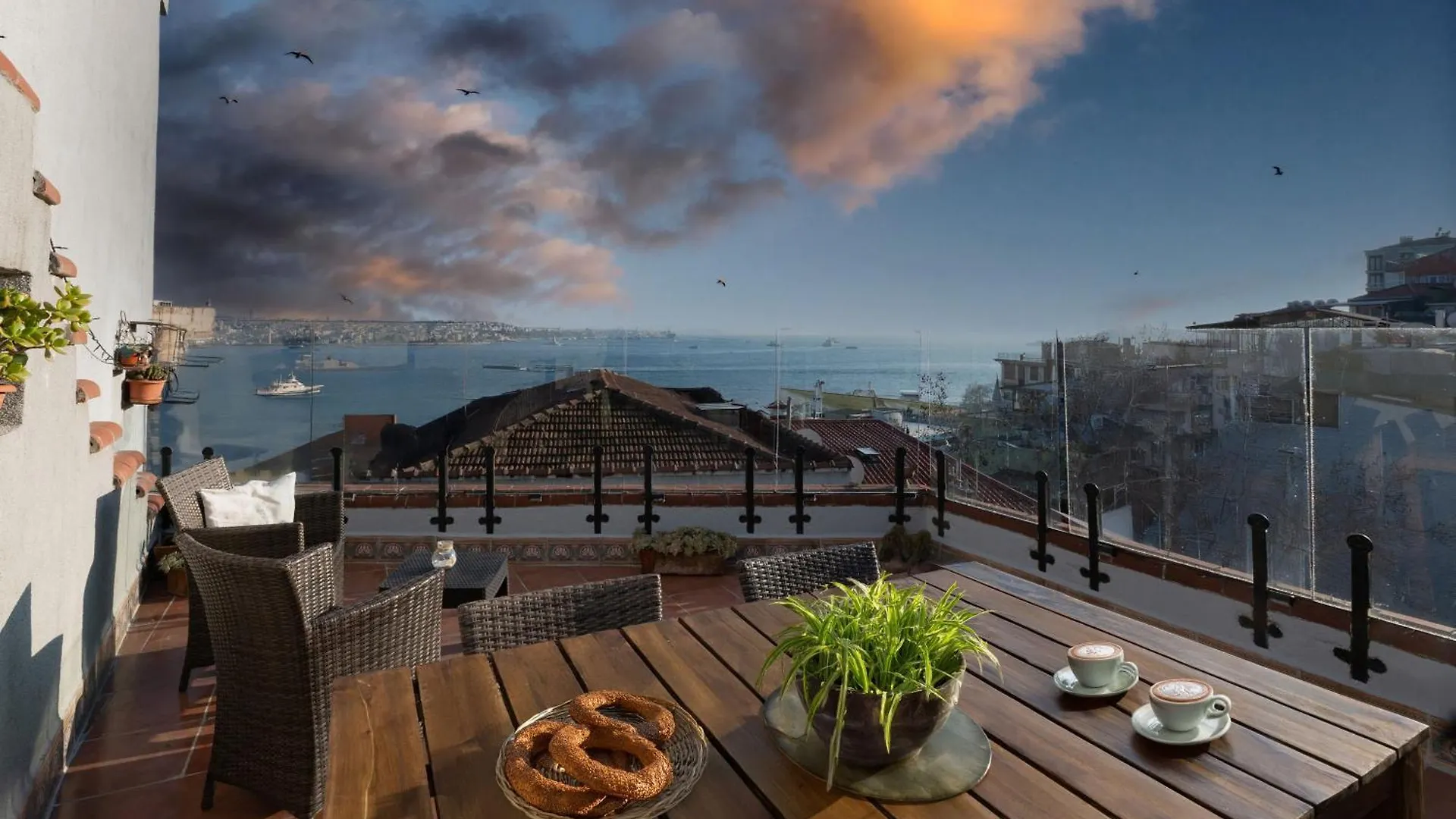 Bosphorus View-Airport Shutle-High Speed Wifi-Private Parking location